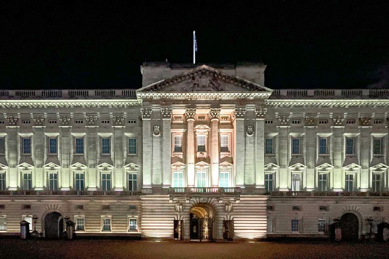 buckingham-palace-london.jpg