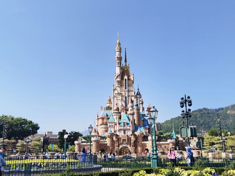 hotel-dekat-disneyland-hongkong.jpg