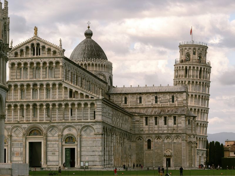 menara-pisa-dimana.jpg