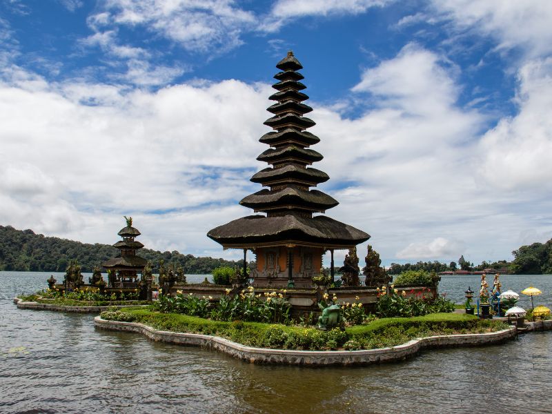 paket-liburan-ke-bali-untuk-2-orang.jpg