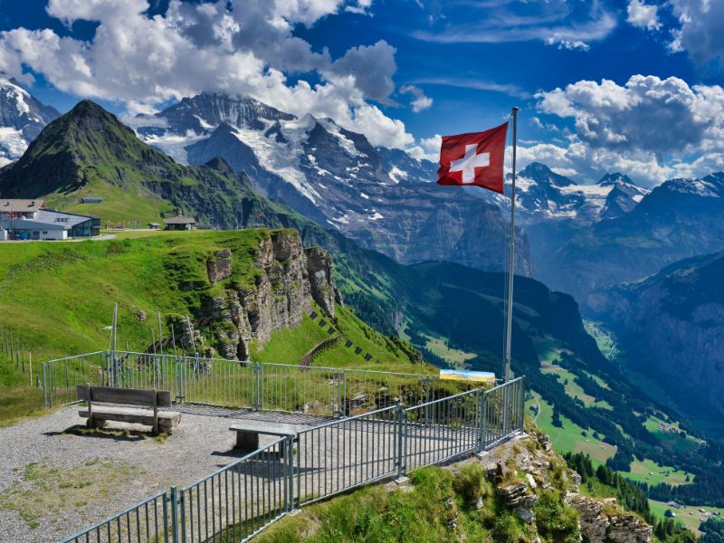 paket-wisata-swiss-10-hari.jpg