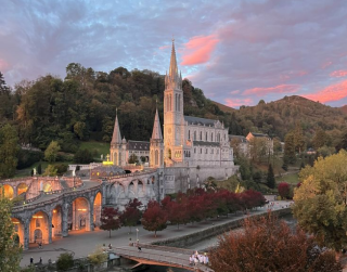 Tour Holyland Europe 2026 9D Holy Europe Express Lourdes 