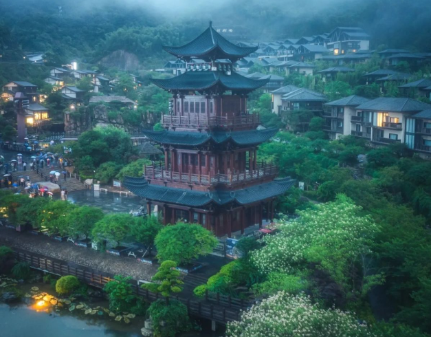 tour-china-2026-10d-spring-jiangxi-wangxian-valley-shanghai-suzhou-hangzhou