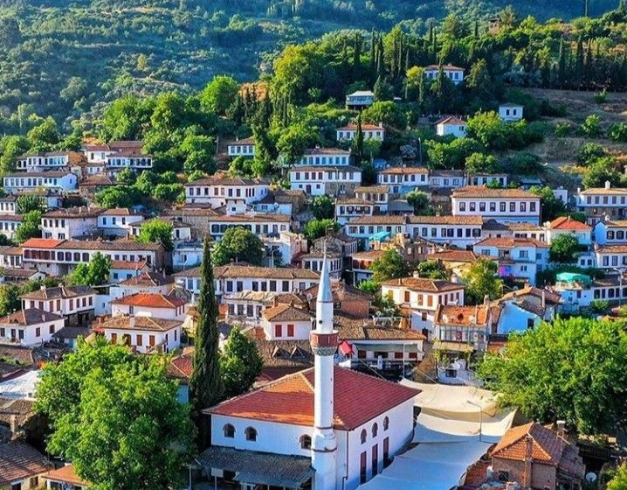 tour-turkey-10d-2026-cappadocia-bosphorus-by-sq