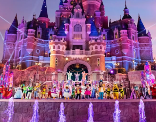 Tour China 2026 8D Splendid Year End China Beijing + Shanghai Disneyland 