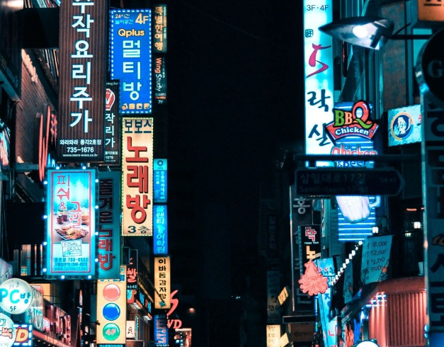 tour-korea-2026-6d-blossom-lebaran-with-painters-show