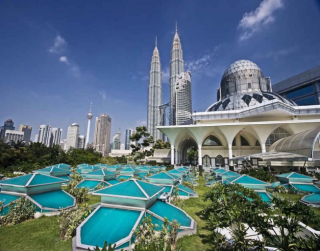 3D2N Easy Tour Malaysia + Theme Park