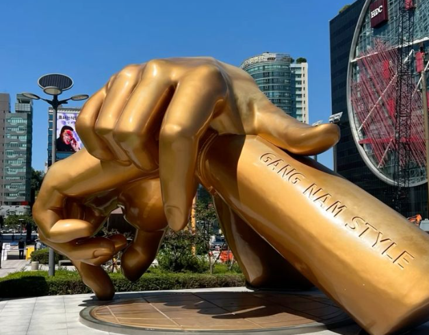 paket-tour-7d-new-year-edition-direct-flight-best-of-korea-busan-sky-capsule