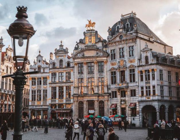 tour-europe-2026-9d-lebaran-west-europe-titisee-scaffhausen-keukenhof-7-negara