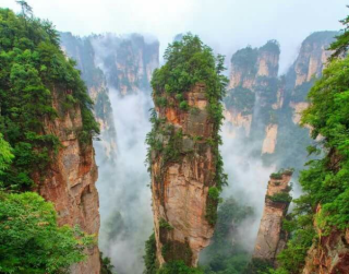 Tour China 8D 2025 Chongqing Zhangjiajie Pengshui