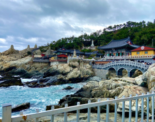 Tour Korea 2026 7D Lebaran Sale Busan Seoul + Kuala Lumpur