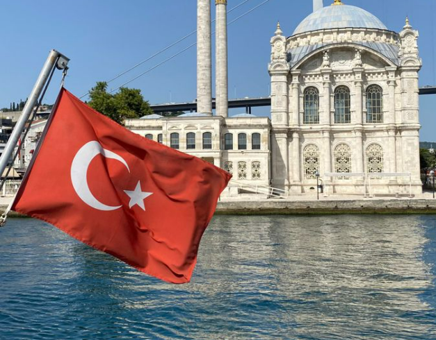 tour-turki-2025-10-hari-7-malam-wondeful-turkiye-with-alacati-summer-by-ek