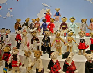 Tour 2026 8D School Holiday Korea