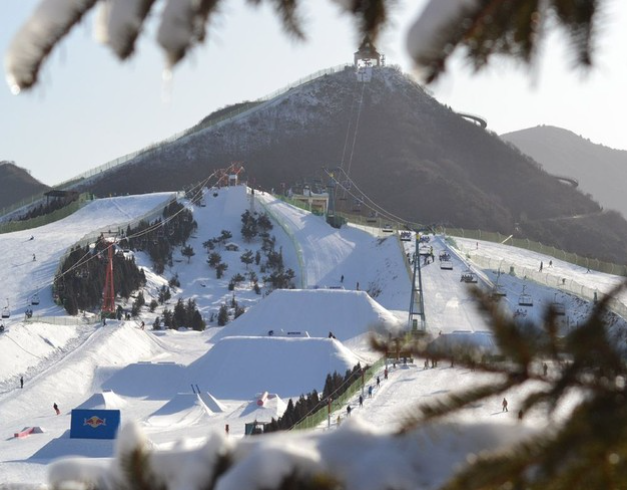 9d7n-beijing-shanghai-ski-resort-2-theme-park