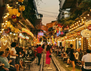 Tour Vietnam 2026 6D Romantic Sapa + Fansipan Mountain + Aurora Cruise