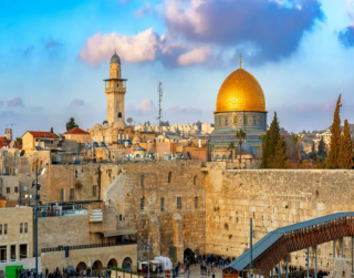 13H Mesir Jerusalem Jordan Dubai By Emirates