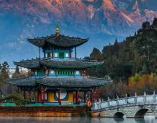 Paket Tour China 2026 8D Chongqing Kunming Dali Lijiang