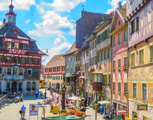 tour-10d-wiinter-europe-9-countries-swiss-snow-tubing