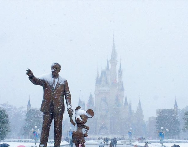 tour-japan-7d-winter-school-holiday-shirakawago-disneyland