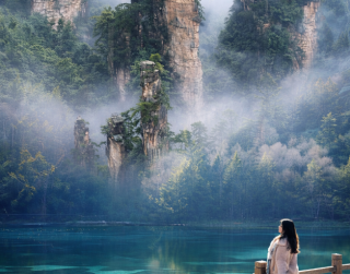 Tour China 2026 10D Jiuzhaigou Zhangjiajie Chengdu