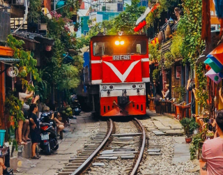Paket Tour 7D Complete Hanoi Sapa Danang + Saigon