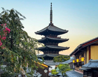 Tour Jepang 2026 7D Lebaran Japan Best of Sakura Golden Route with Shirakawago