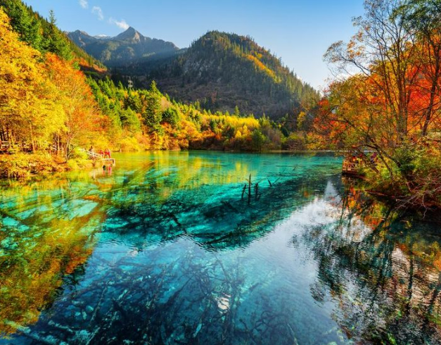 tour-china-2025-wonderful-9d-chongqing-chengdu-jiuzhaigou