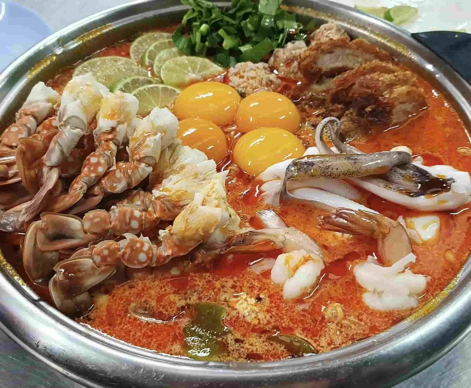 Biaya Tour Ke Thailand: 5 Rekomendasi Tom Yum Paling Lezat di Thailand