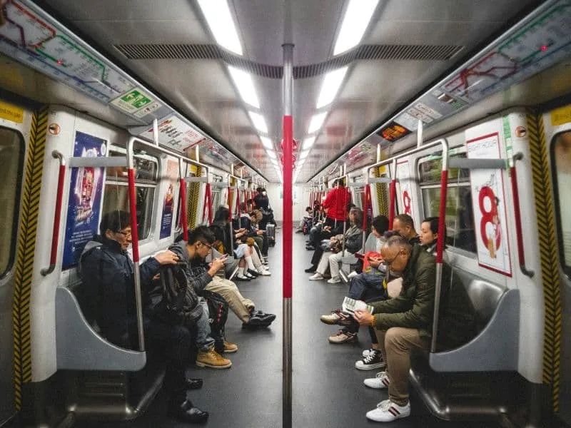 Cara Naik MTR Hongkong untuk Wisatawan