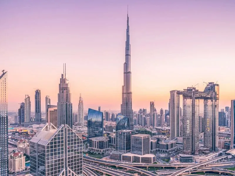 Dubai Burj Khalifa: Tiket, Fakta, dan Cara Berkunjung
