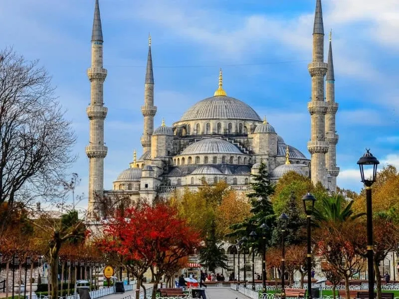 Europe Tour: Liburan Musim Dingin di Eropa, Cuacanya Friendly!