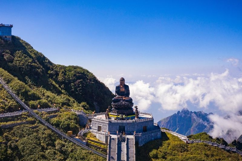 fansipan-vietnam_large.jpg