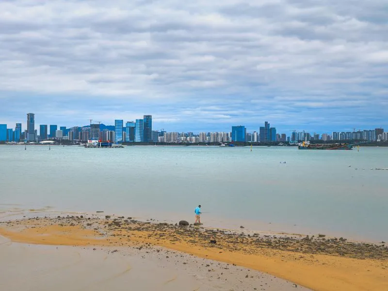 Hainan Terkenal Dengan Apa? Cek Disini!