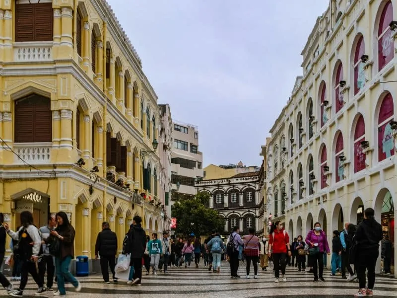 Harga Paket Tour Hongkong Macau 5D4N Terbaik – Mulai 8 Jutaan!