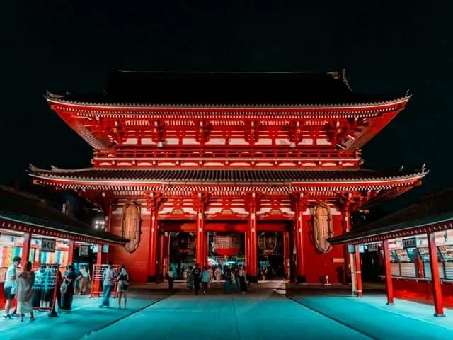 Harga Paket Tour Jepang 7 Hari 2024: Yuk ke Kuil Sensoji Asakusa, Tertua di Jepang
