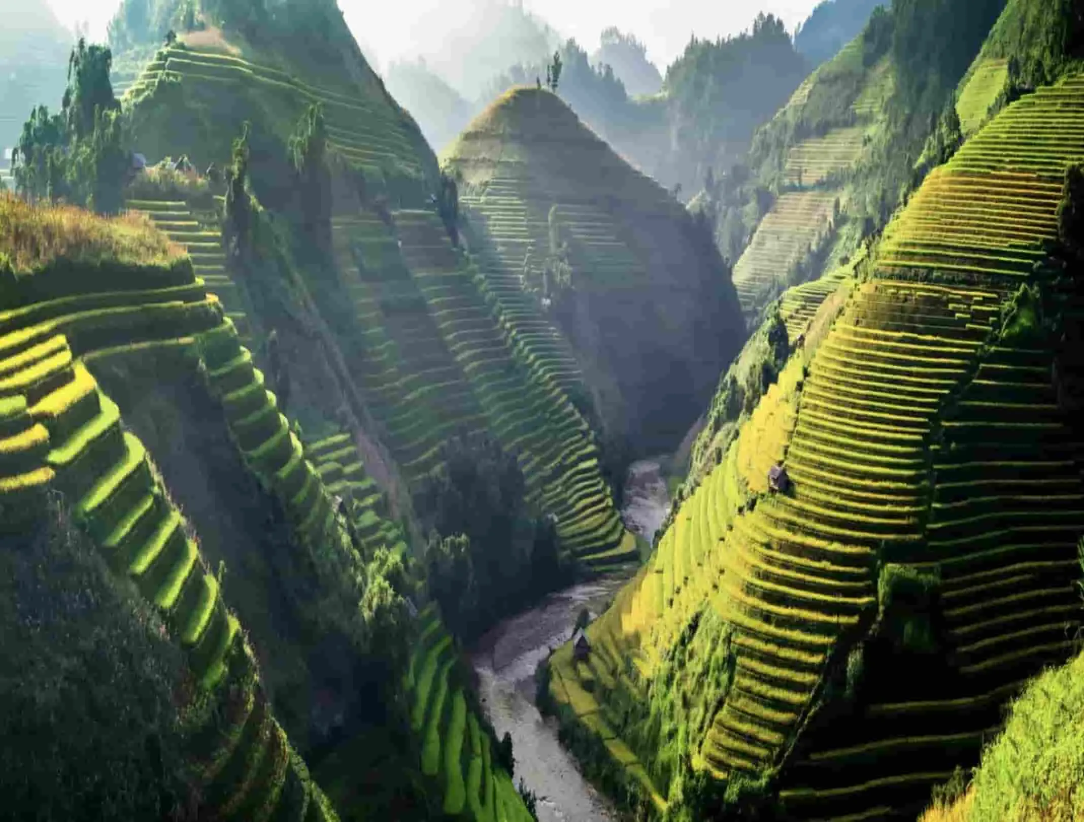 Harga Tour Vietnam 2023: Destinasi Wisata Vietnam, Ada Kota 4 Musim!