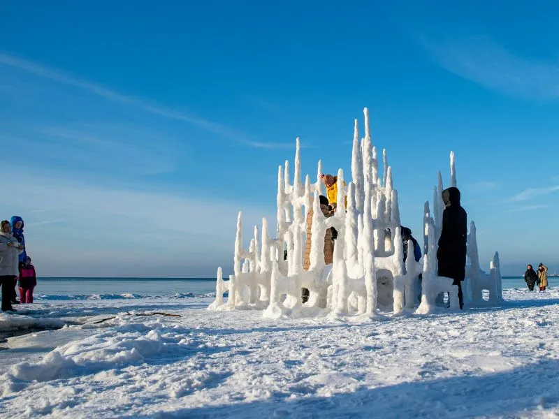 Ice Festival Harbin: Serunya Festival Es Terbesar di China
