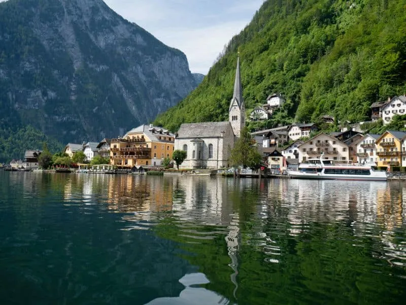 7 Wisata Interlaken Switzerland dengan Panorama Alpen