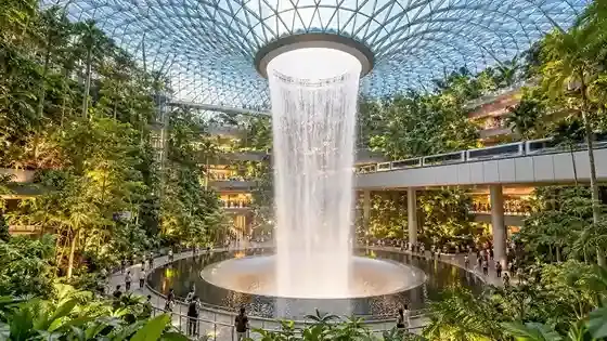 Jewel Changi Airport: Air Terjun Gratis & Spot Foto