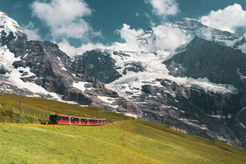 jungfraujoch-tour_large.jpg