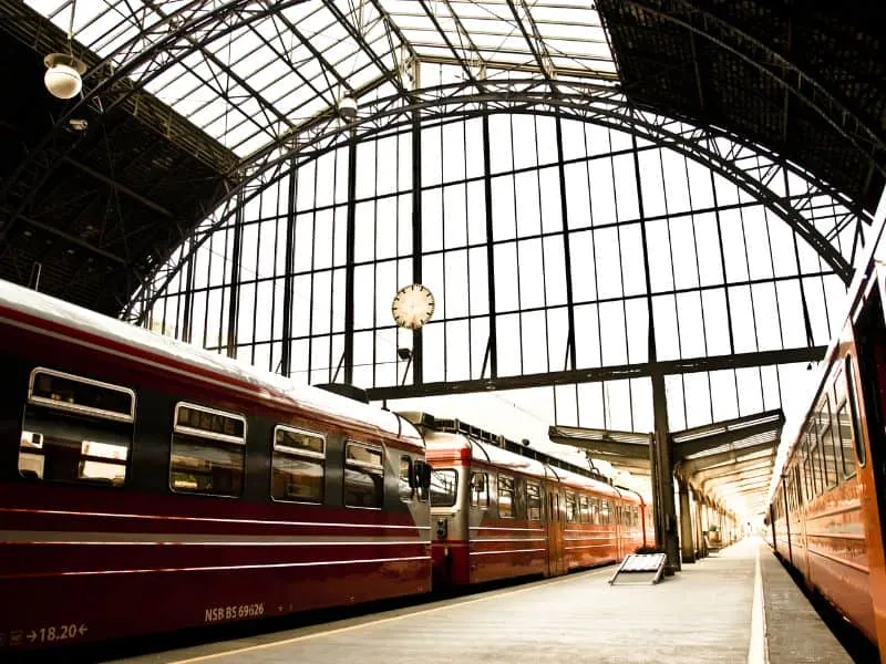 Kereta London ke Edinburgh: Cek Durasi dan Harga Tiket