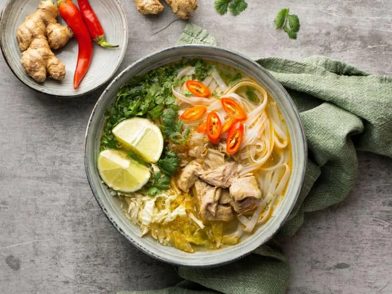 15 Kuliner Halal Vietnam Paling Enak yang Wajib Kamu Coba