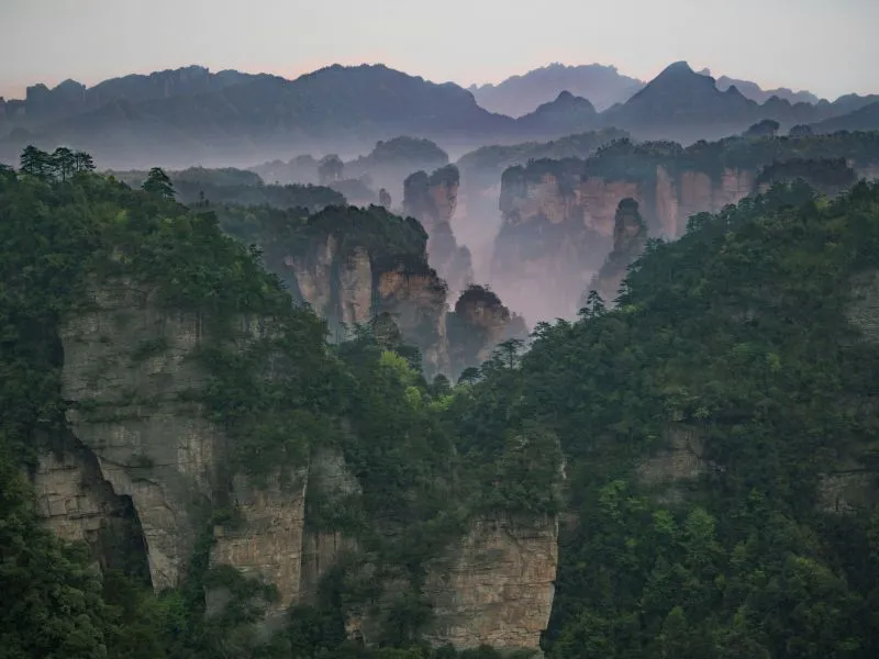 Land Tour China Seru: Keliling Tiongkok Yuk!