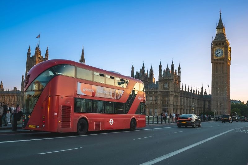 london-tours_large.jpg