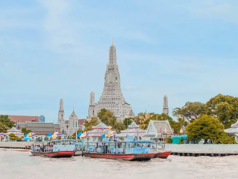 Paket Tour Bangkok 4 Hari 3 Malam - Mulai 5 Juta