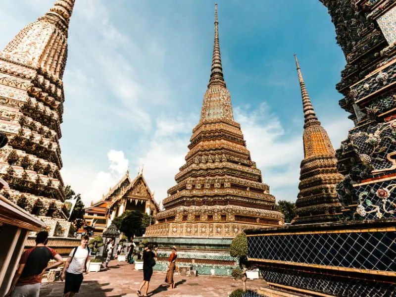 paket-tour-bangkok-termasuk-tiket-pesawat-2025.webp