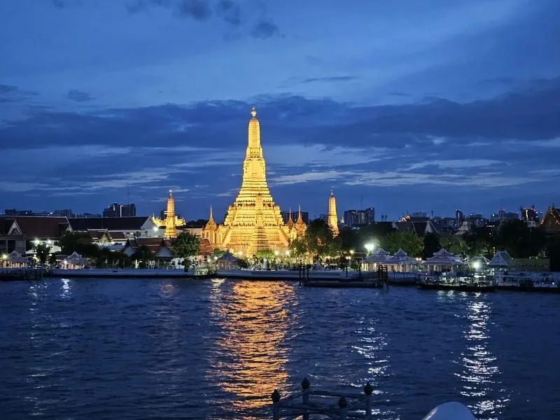 Paket Tour Bangkok Termasuk Tiket Pesawat: Wisata Malam Paling Ramai Di Thailand! Mulai 5.250.000