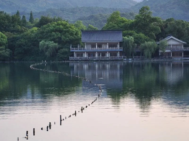 Temukan Paket Tour Hangzhou Impianmu di Callista, Lengkap!
