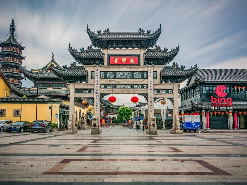 Harga Terbaik Paket Tour Hongkong 2 Can Go, Mulai 15 Jutaan!