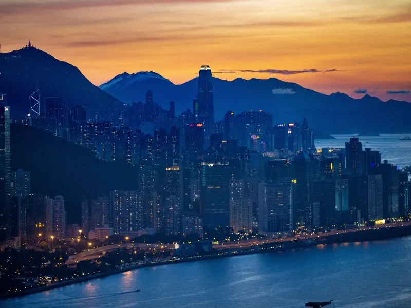 Paket Tour Hongkong Lebaran 2026 Mulai 10 Jutaan